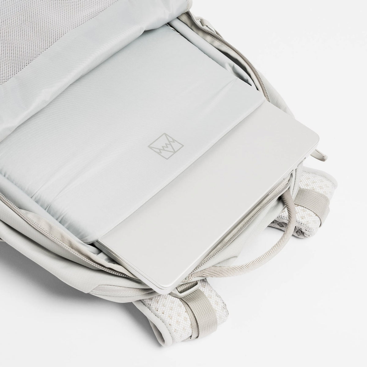 Motion Adventure Pack 38L