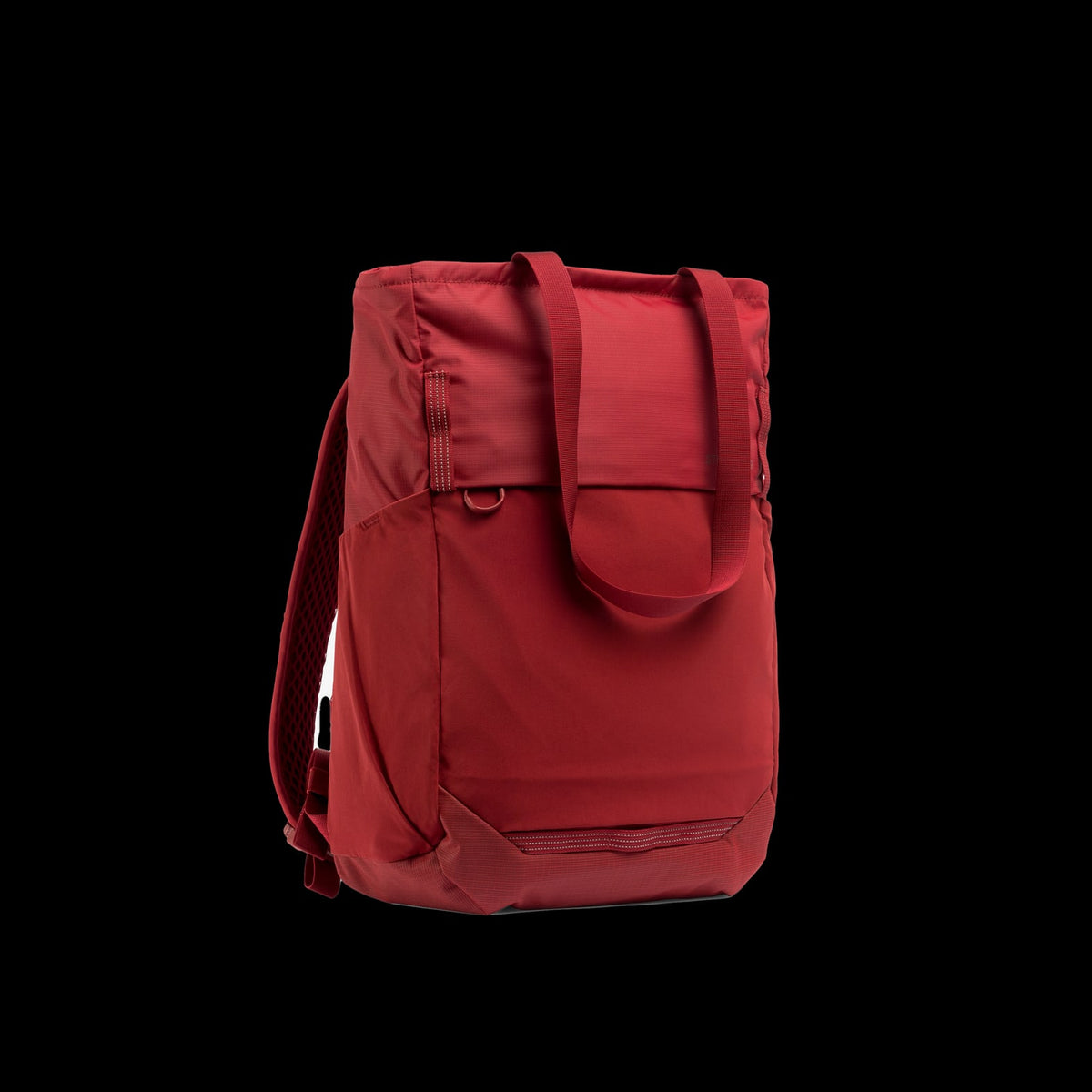 Motion Tote Pack 18L