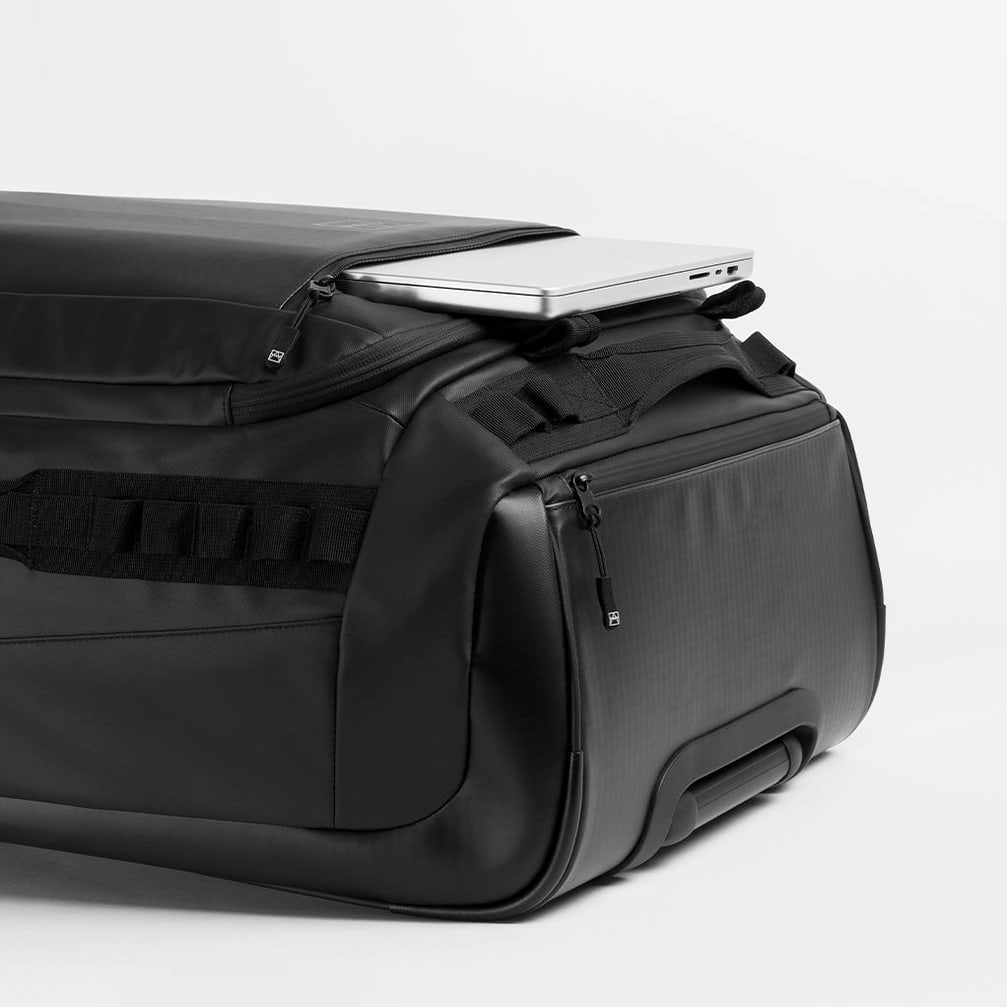 Wheeled Duffel 80L