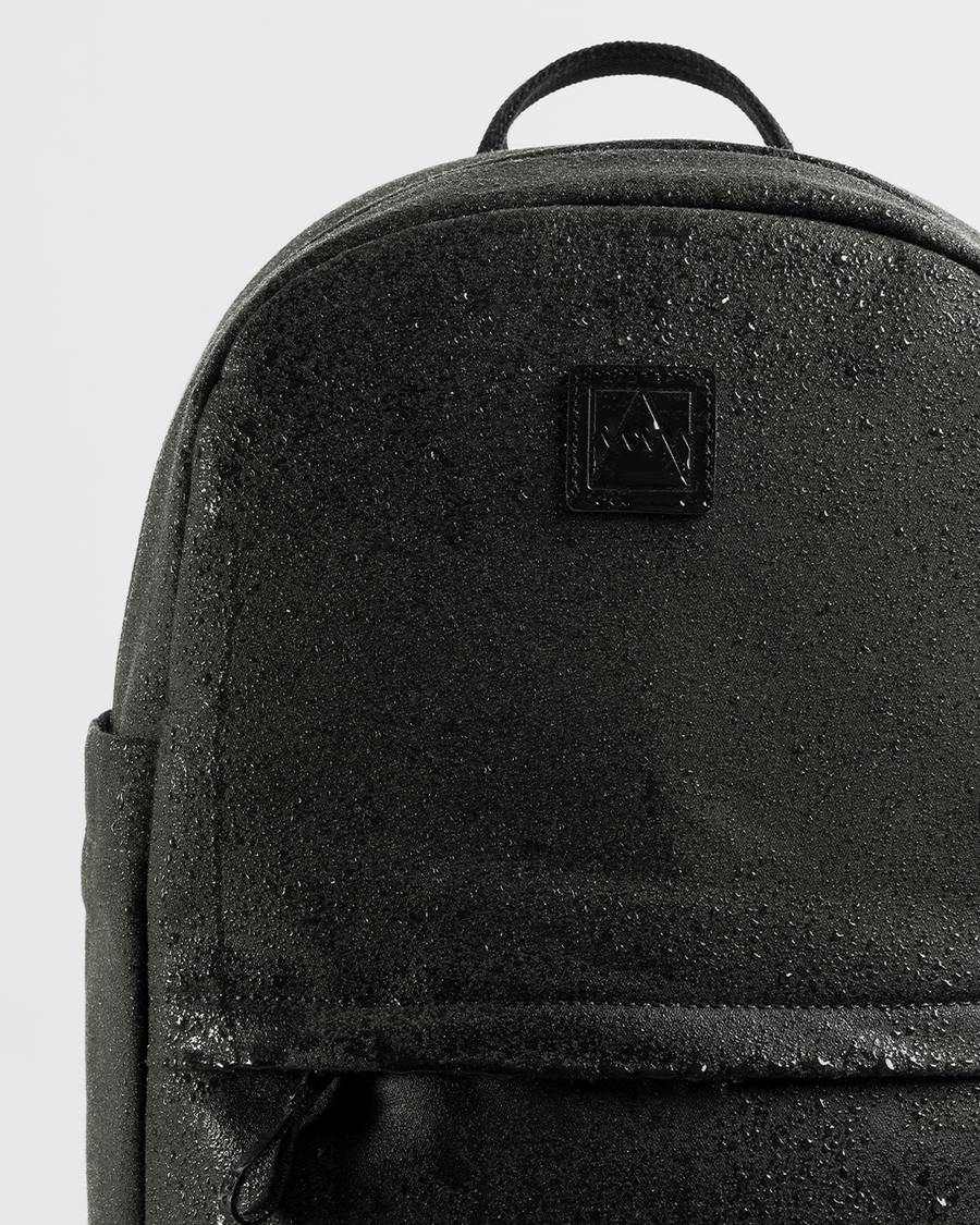 Classic Backpack 15L