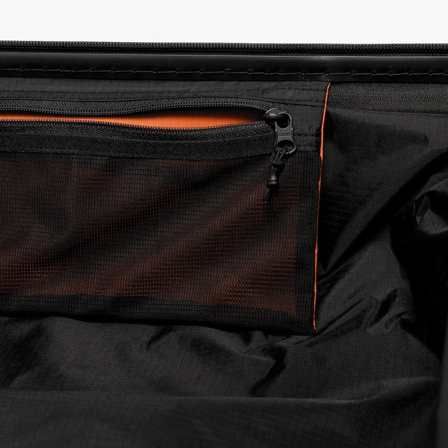 Organised interior with mesh pockets
