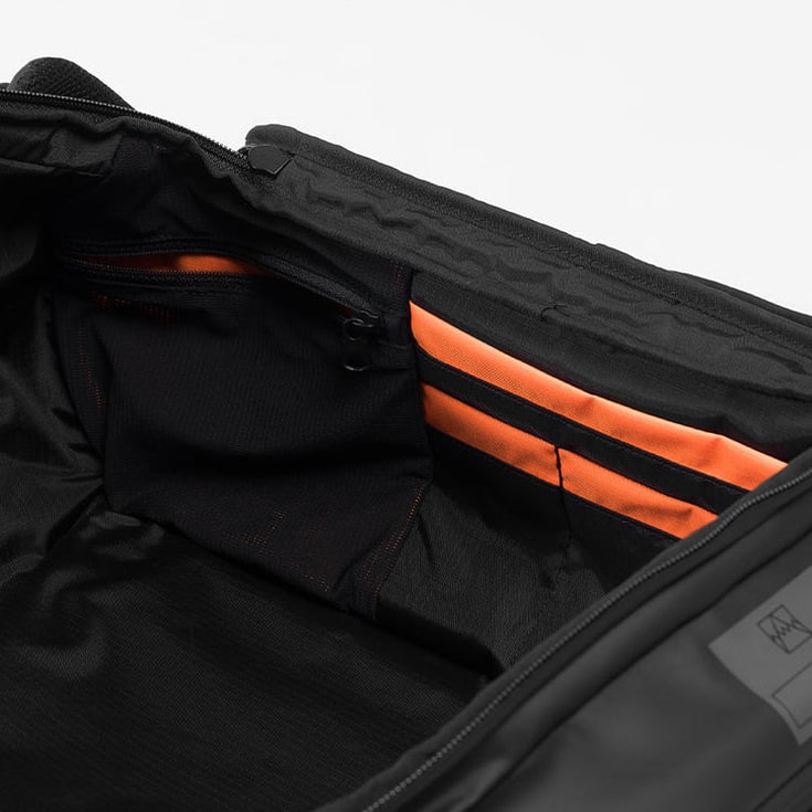 Slip and mesh zip pocket