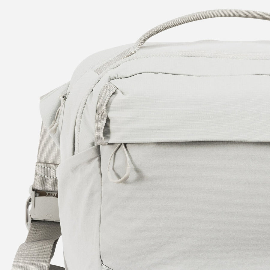 Four-way stretch front pocket