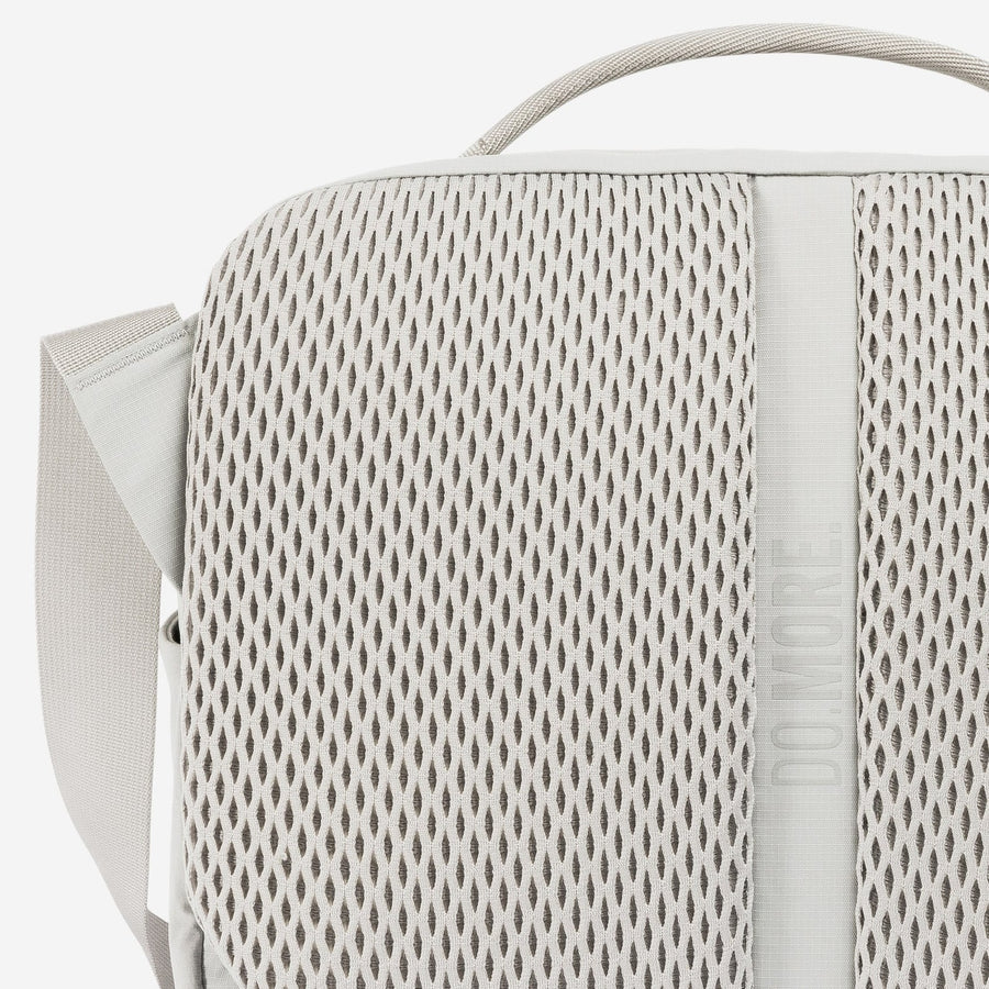 3D mesh and EVA back panel