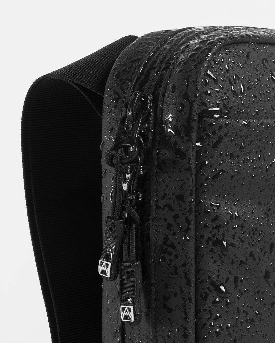 The Shoulder Bag