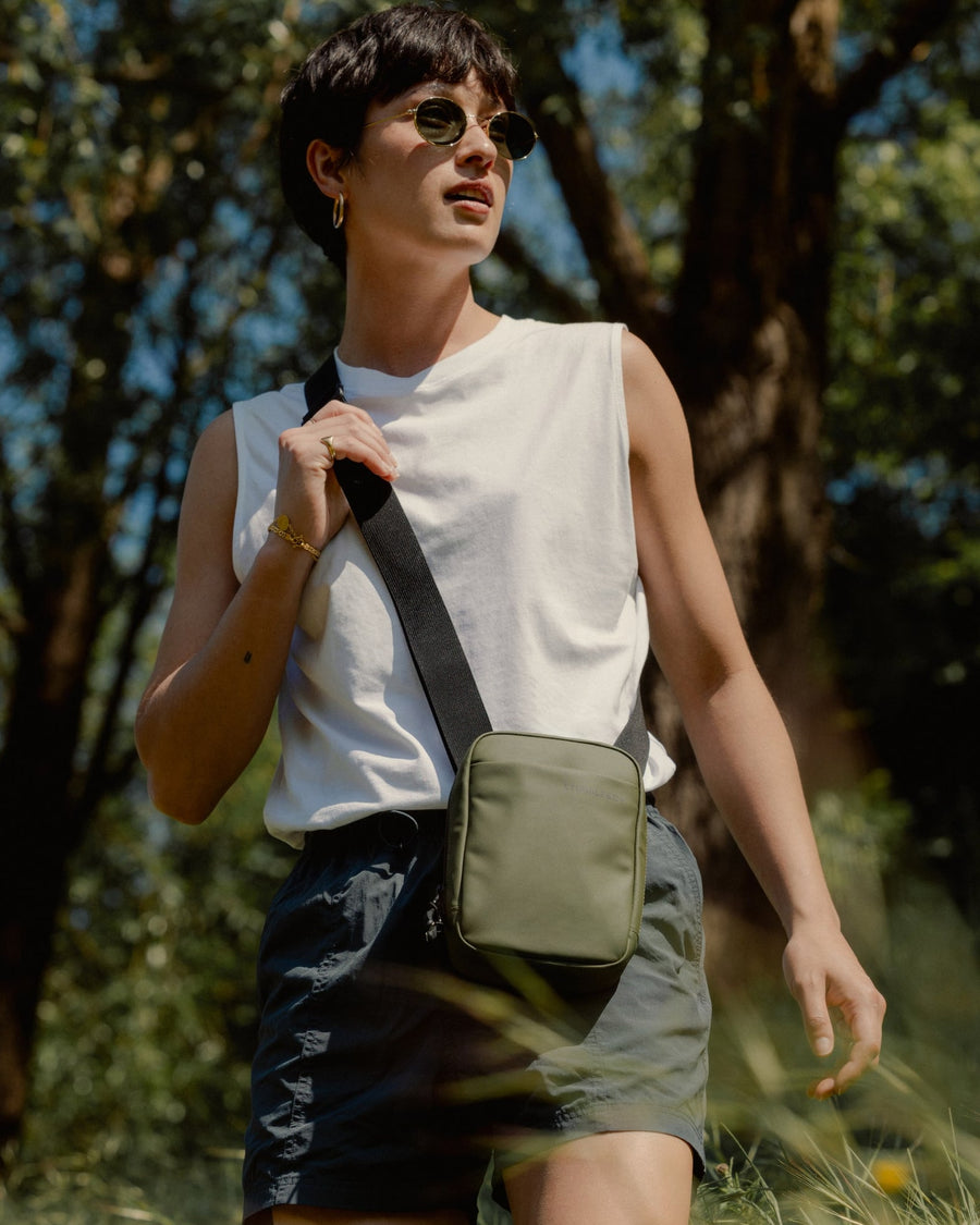 The Shoulder Bag
