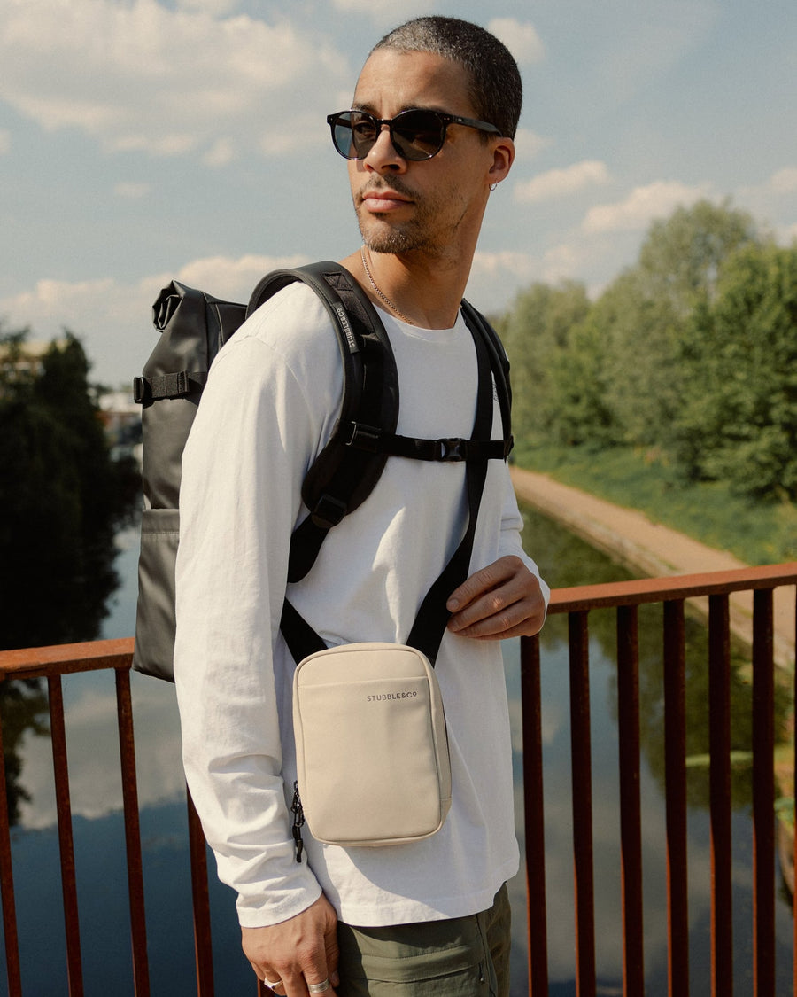 The Shoulder Bag