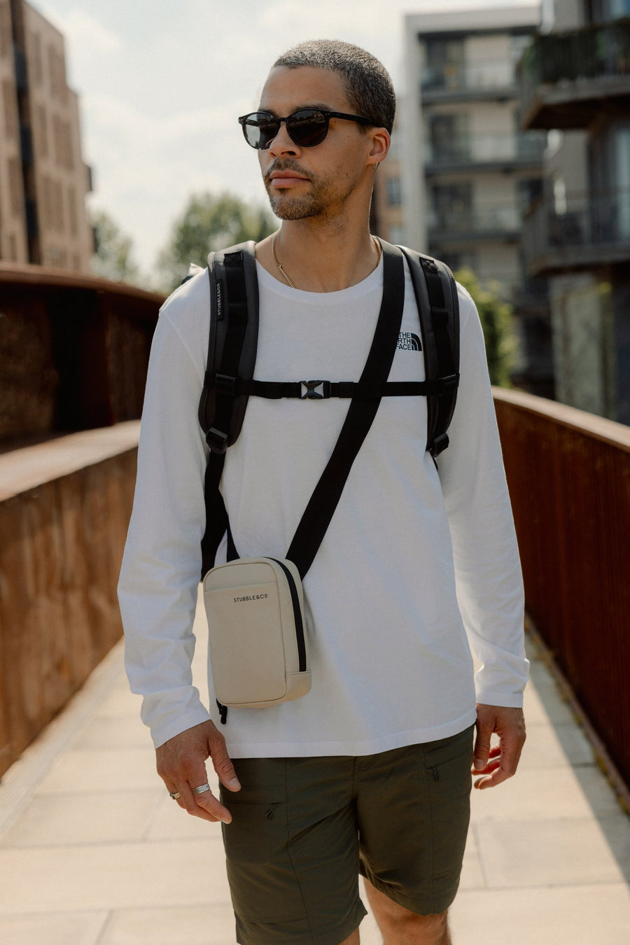 The Shoulder Bag