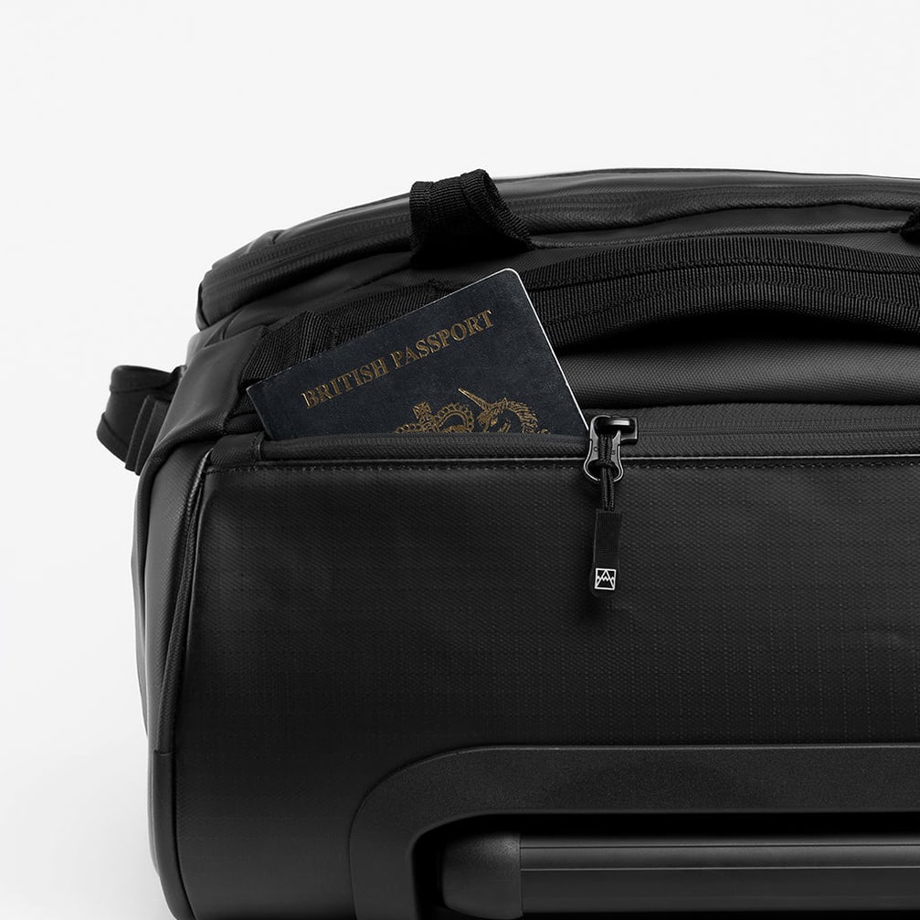 Wheeled Duffel 40L